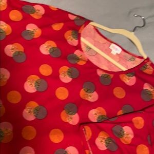 EUC 3x LuLaRoe *VAULTED STYLE* Irma Top